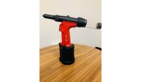 Riveting Tool - Pneumatic - With Vacuum - 3.2mm-4.8mm