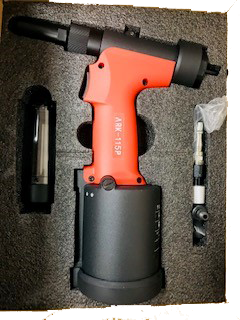Rivet Tool - Pneumatic - With Vacuum - 3.2mm-4.8mm